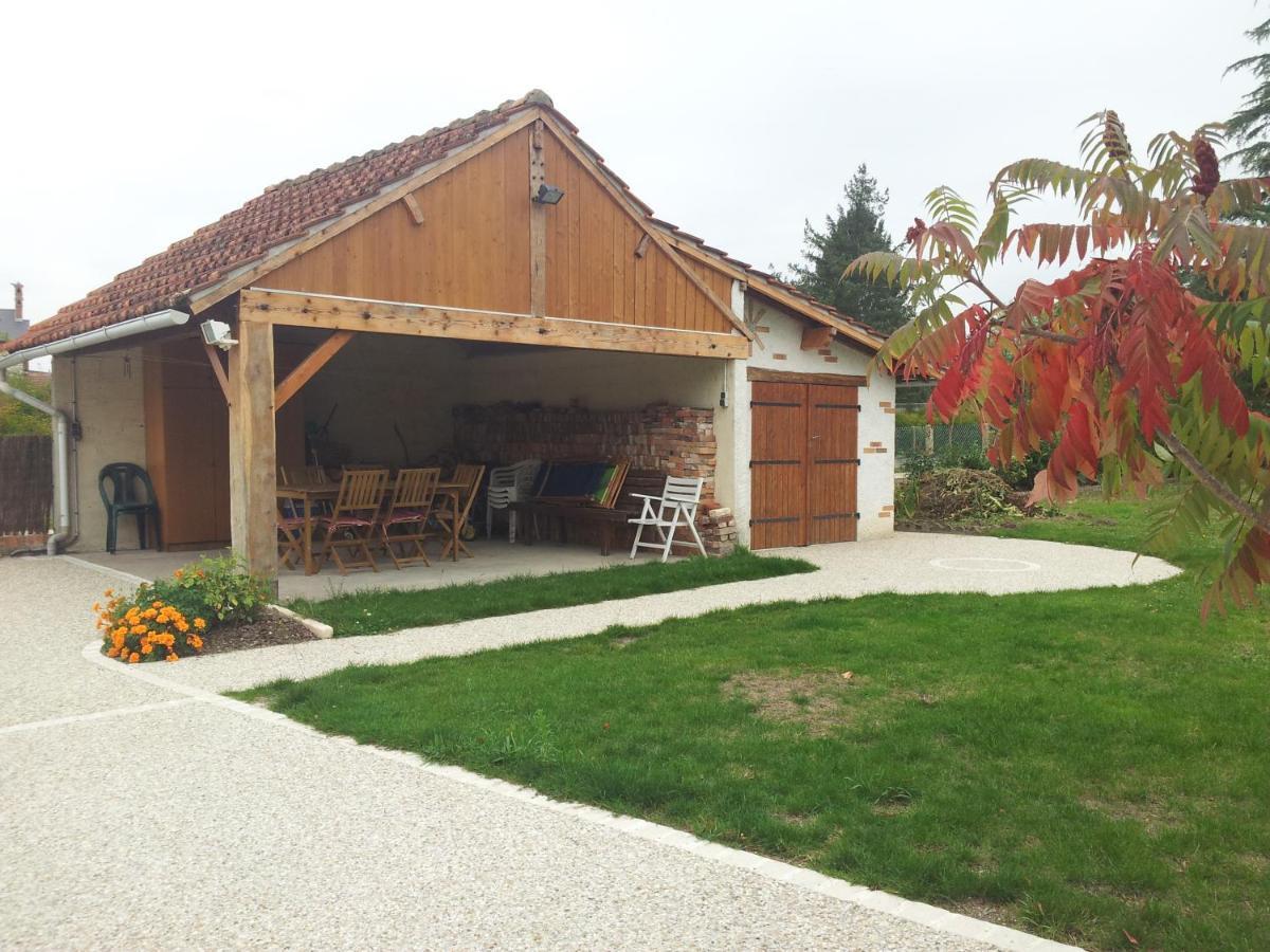 Gite De Sologne "Les Galoches" Dhuizon Kültér fotó